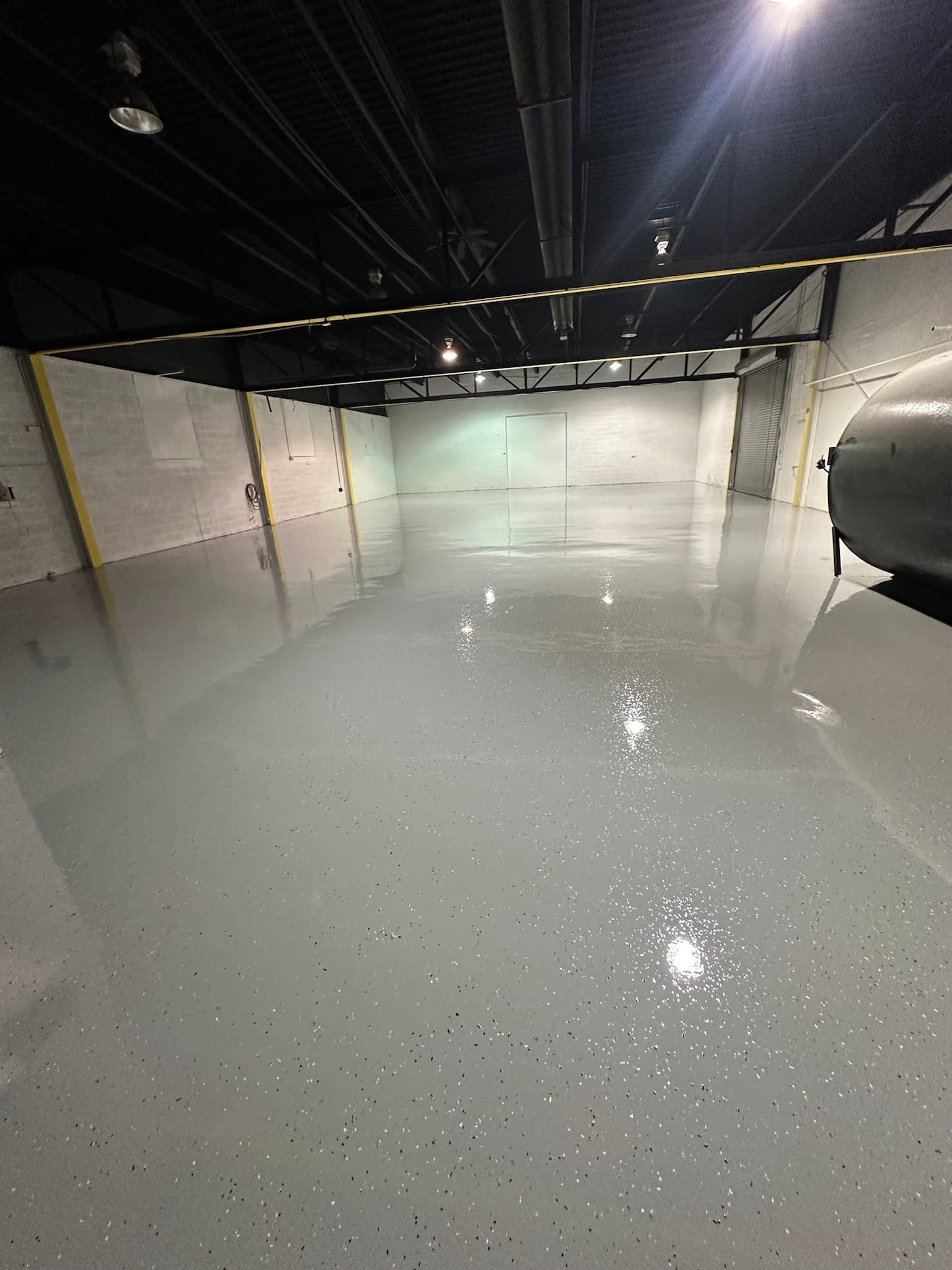 Finished warehouse floor coating